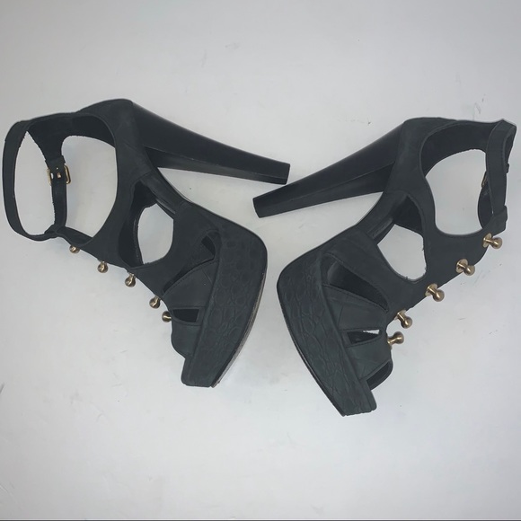 Thomas Wylde Black Leather Gold Stud Heels Sz 8 - Picture 6 of 15